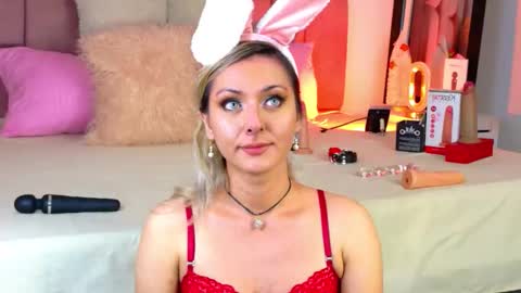 lunitadiva online show from 01/12/26, 02:55