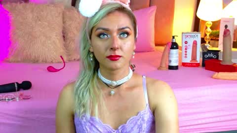 lunitadiva online show from 02/09/26, 03:49