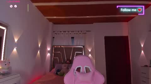 Snapshot of lunna_roosee chatting on 07/27/26, 10:39 LUNA ROSE online show from 07/27/26, 10:39