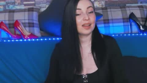 LunnaGray online show from 04/03/26, 04:54