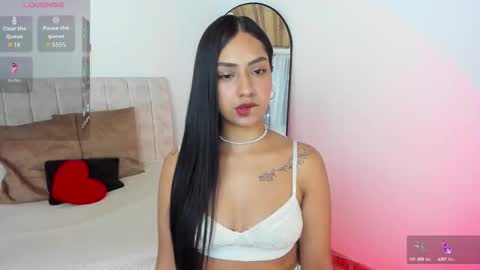 lunnasweet1 online show from 09/23/25, 12:02