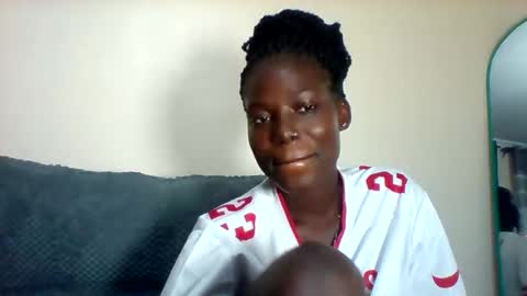 luo_queen online show from 04/08/26, 01:44