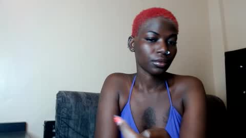 Snapshot of luo_queen chatting on 06/04/26, 08:20 luo_queen online show from 06/04/26, 08:20
