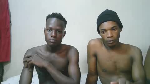 luoislove online show from 04/11/26, 07:07