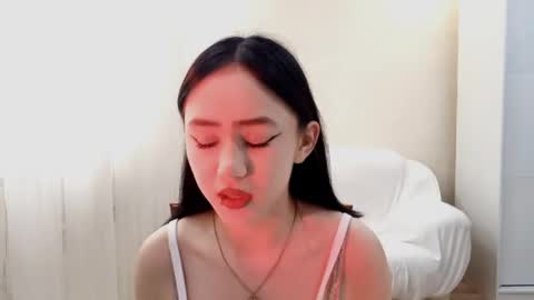 Snapshot of lupefaulker chatting on 06/02/26, 01:02 Roxie online show from 06/02/26, 01:02