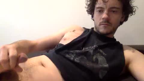 Snapshot of lupine_666 chatting on 02/10/25, 09:25 Lupine online show from 02/10/25, 09:25