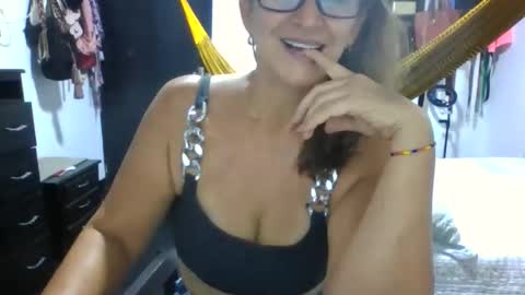 Lupita online show from 03/21/26, 02:53