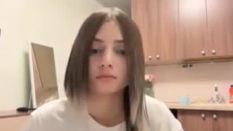 Snapshot of lurlineoline chatting on 10/24/25, 06:15 May online show from 10/24/25, 06:15