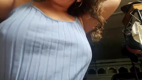 Snapshot of lusciouslibra82 chatting on 09/14/25, 04:55 .Clarissa. Follow me on Instagram   miss buns  online show from 09/14/25, 04:55