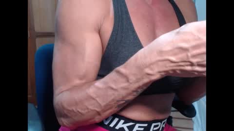 Snapshot of lusexyhot chatting on 01/23/25, 12:57 lusexyhot online show from 01/23/25, 12:57