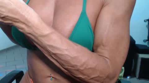 Snapshot of lusexyhot chatting on 02/22/25, 02:50 lusexyhot online show from 02/22/25, 02:50