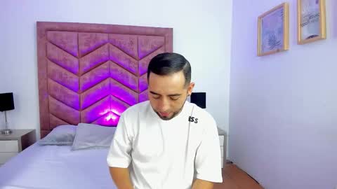 Lushian And Luna online show from 12/21/25, 03:41