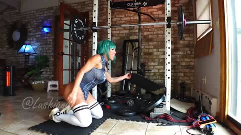 Snapshot of lushianafitness chatting on 02/08/25, 04:25 SHOWS ALL MONDAY WEDNESDAYFRIDAYSATURDAY IN THE MORNING online show from 02/08/25, 04:25