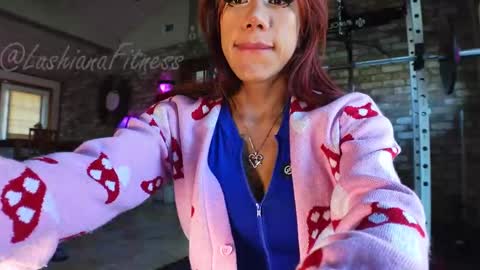 Snapshot of lushianafitness chatting on 03/10/25, 02:59 SHOWS ALL MONDAY WEDNESDAYFRIDAYSATURDAY IN THE MORNING online show from 03/10/25, 02:59