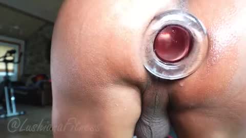 Snapshot of lushianafitness chatting on 09/19/25, 06:41 SHOWS ALL MONDAY WEDNESDAYFRIDAYSATURDAY IN THE MORNING online show from 09/19/25, 06:41