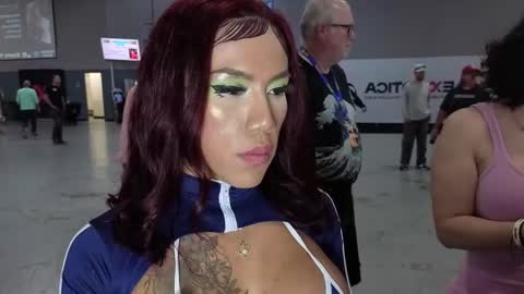 Snapshot of lushianafitness chatting on 10/26/25, 05:41 SHOWS ALL MONDAY WEDNESDAYFRIDAYSATURDAY IN THE MORNING online show from 10/26/25, 05:41