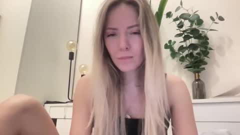 Snapshot of lusiluv chatting on 03/05/26, 06:59 lusiluv online show from 03/05/26, 06:59