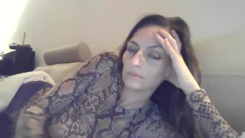 Lusisart online show from 12/17/25, 09:32