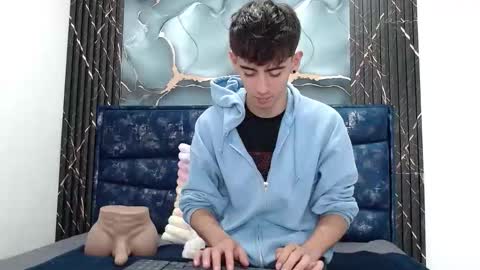 Snapshot of lust_demian chatting on 02/02/26, 11:20 lust_demian online show from 02/02/26, 11:20