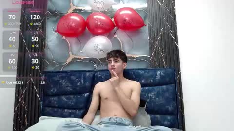 Snapshot of lust_demian chatting on 02/14/26, 12:13 lust_demian online show from 02/14/26, 12:13