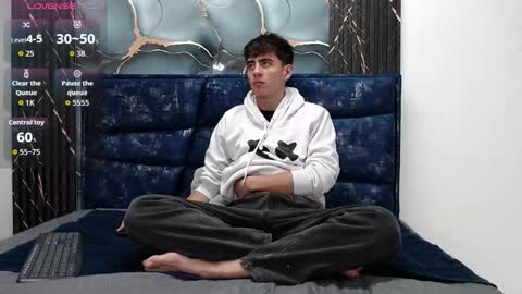 Snapshot of lust_demian chatting on 02/17/26, 11:40 lust_demian online show from 02/17/26, 11:40