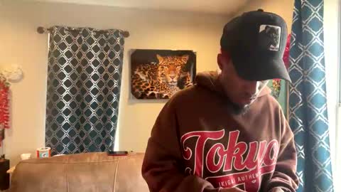 LUST online show from 12/01/25, 06:02