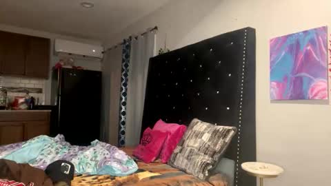 LUST online show from 01/12/26, 12:54