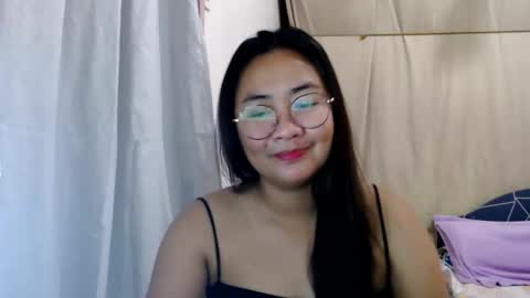 Snapshot of lust_thingz123 chatting on 02/03/26, 12:53 lust_thingz123 online show from 02/03/26, 12:53