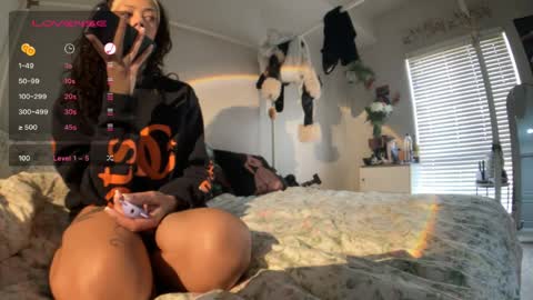 LOLA online show from 04/07/26, 11:37