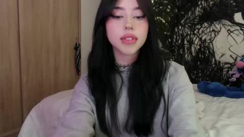 Snapshot of lustful_aprilx chatting on 02/18/25, 08:58 Valerie  April   online show from 02/18/25, 08:58