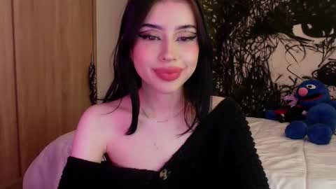 Snapshot of lustful_aprilx chatting on 03/09/25, 10:41 Valerie  April   online show from 03/09/25, 10:41