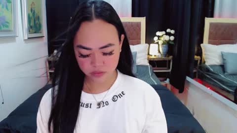 Trina online show from 01/09/25, 08:34