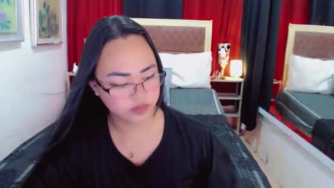 Trina online show from 02/23/25, 08:28