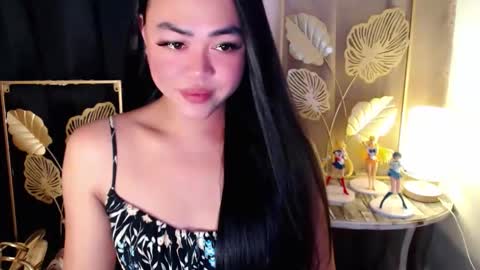 Trina online show from 04/21/26, 01:07