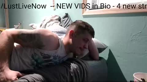 Snapshot of lustlivenow chatting on 11/09/25, 11:03 GUY --- GIRL online show from 11/09/25, 11:03