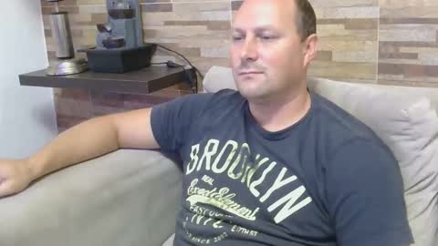lustonfan online show from 04/01/26, 01:41