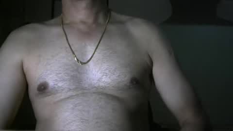 Snapshot of lustyhunk95 chatting on 11/01/25, 06:21 lustyhunk95 online show from 11/01/25, 06:21
