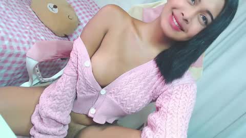 Snapshot of lustykeisha chatting on 06/08/26, 12:14 KEISHA - DONT FORGET TO FOLLOW ME AND GIVE ME THUMBS UP 3 online show from 06/08/26, 12:14