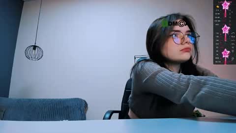 Snapshot of lusy_puff chatting on 12/05/24, 09:39 lusy_puff online show from 12/05/24, 09:39