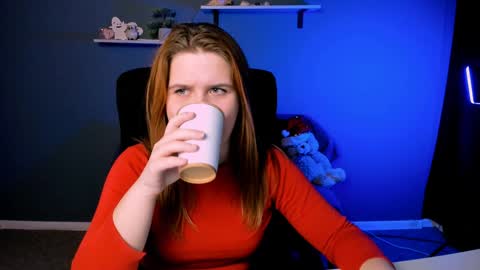 Snapshot of lusy_puff chatting on 01/14/25, 03:57 lusy_puff online show from 01/14/25, 03:57