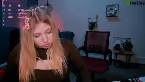 Snapshot of lusy_puff chatting on 03/06/25, 05:57 lusy_puff online show from 03/06/25, 05:57