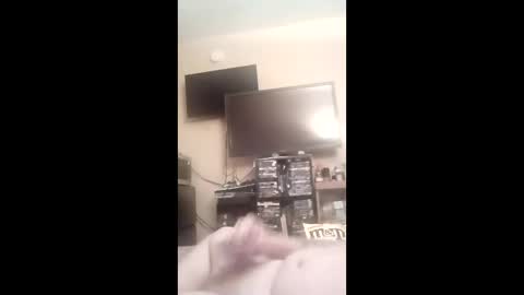 luv2cum4u612 online show from 01/13/26, 09:36