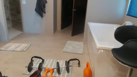 luv_missle online show from 03/08/25, 04:50