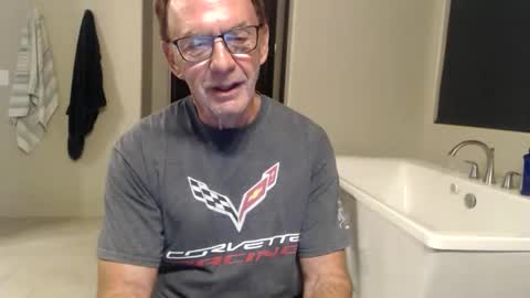 luv_missle online show from 04/18/26, 04:16