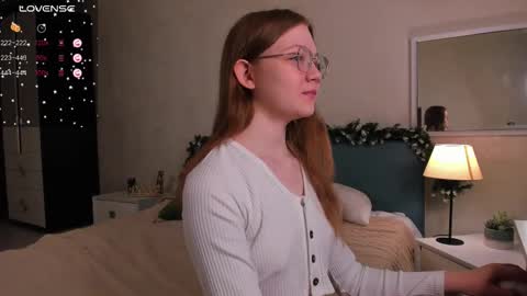 Tessa online show from 12/20/25, 01:56