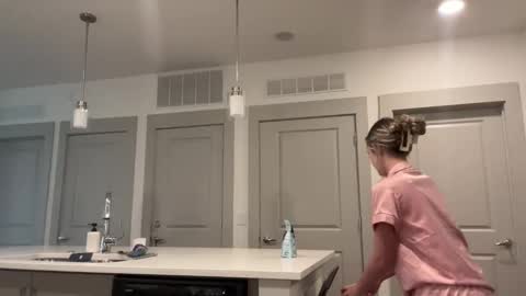 Aimee online show from 01/08/26, 05:37