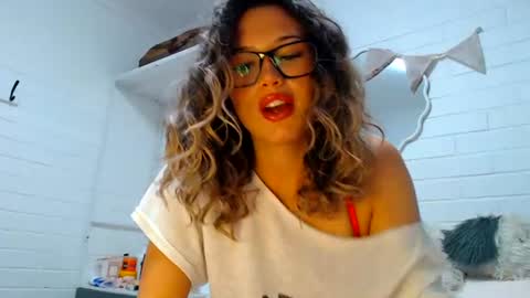 luvcece online show from 06/25/26, 12:43