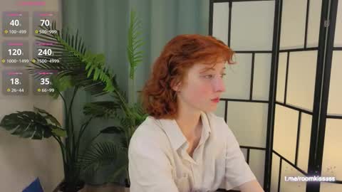 Snapshot of luvenianitschke chatting on 09/17/25, 07:10 Sasha online show from 09/17/25, 07:10
