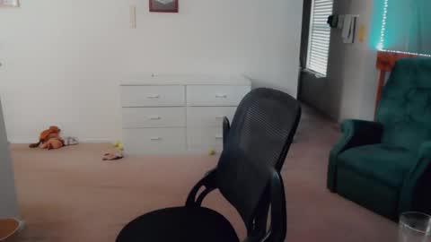 Britney online show from 02/08/26, 05:16