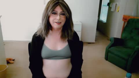 Britney online show from 03/05/26, 07:10